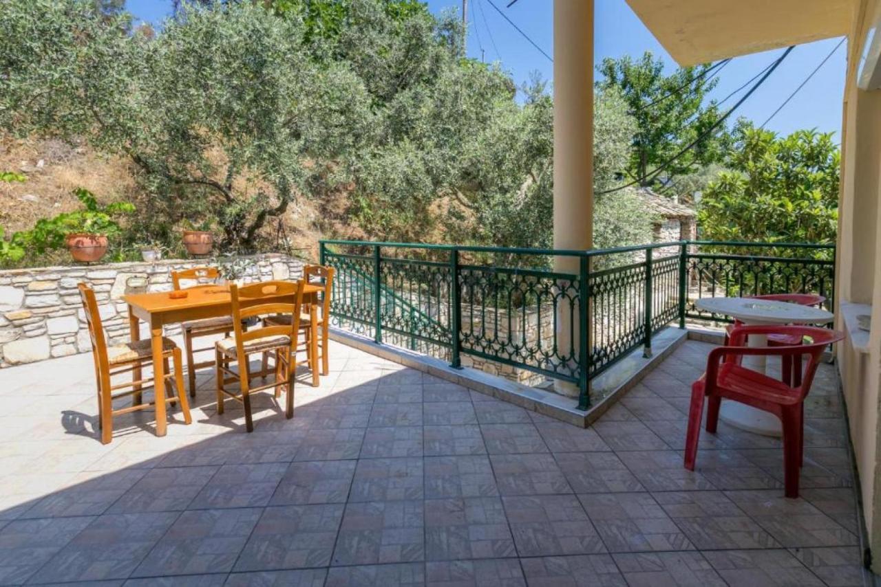 Petra Mare Apartments Алики Экстерьер фото