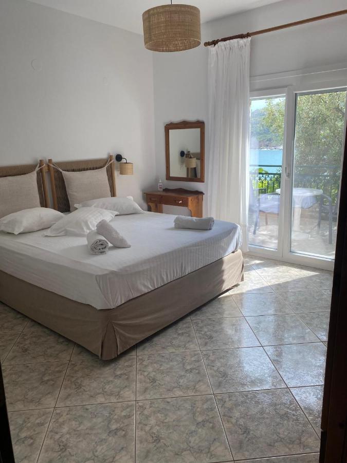 Petra Mare Apartments Алики Экстерьер фото