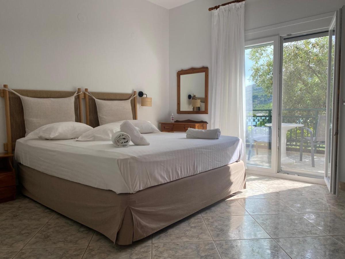 Petra Mare Apartments Алики Экстерьер фото